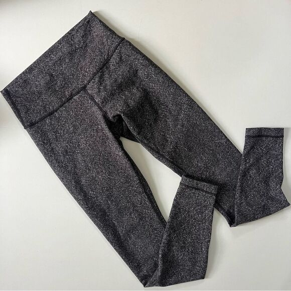 Lululemon Wunder Under High Rise 6 - Picture 8 of 11